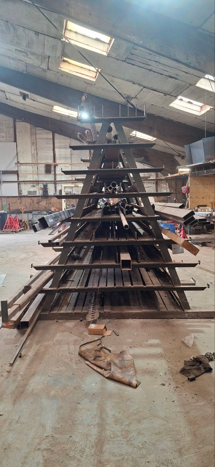 Stelling voor metaalprofielen - 460x275x275, Ophalen, Gebruikt, IJzer
