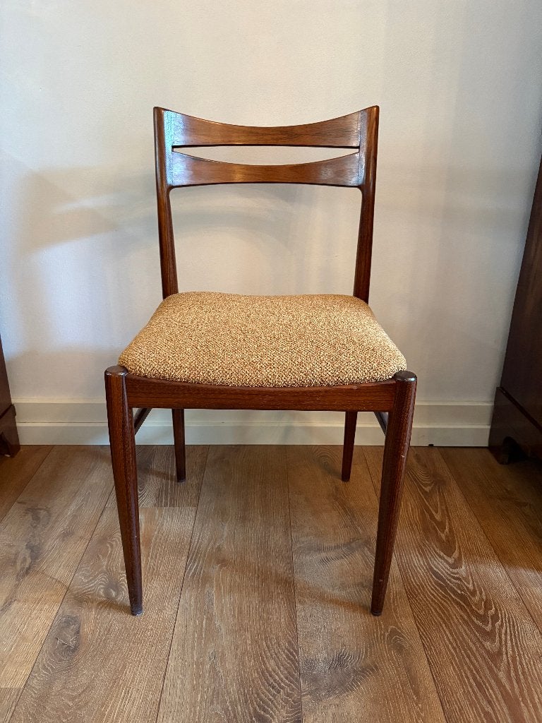 Set van 2 palissander eetkamerstoelen 'Leinburg, Ophalen, Bruin, Zo goed als nieuw, Stof