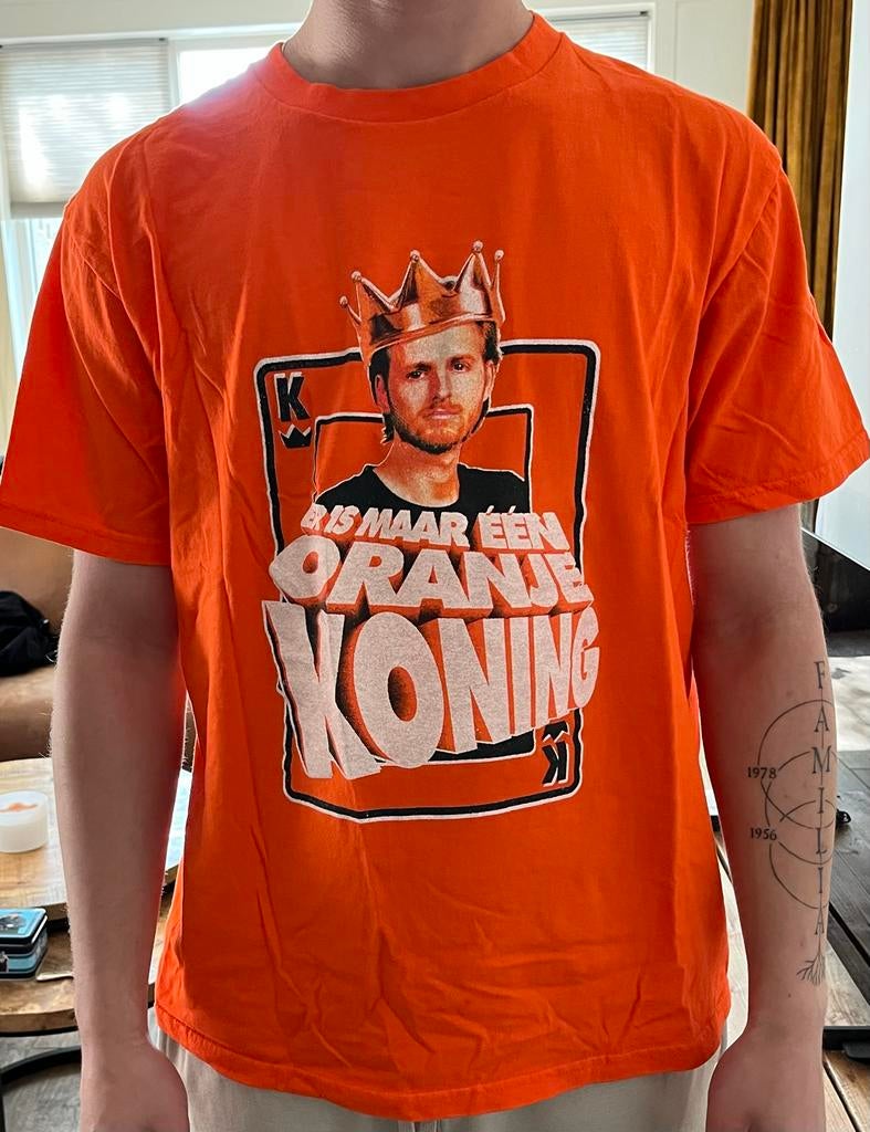 Bankzitters shirt Koning Koen - Maat L, Kleding | Heren, T-shirts, Ophalen of Verzenden, Gedragen, Maat 52/54 (L), Oranje