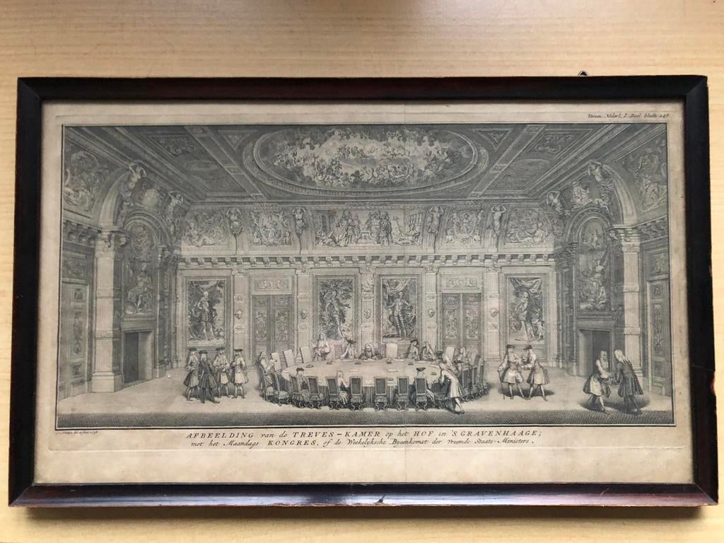 Gravure 1738, Treves zaal op het hof in s’Gravenhage, Antiek en Kunst, Ophalen of Verzenden