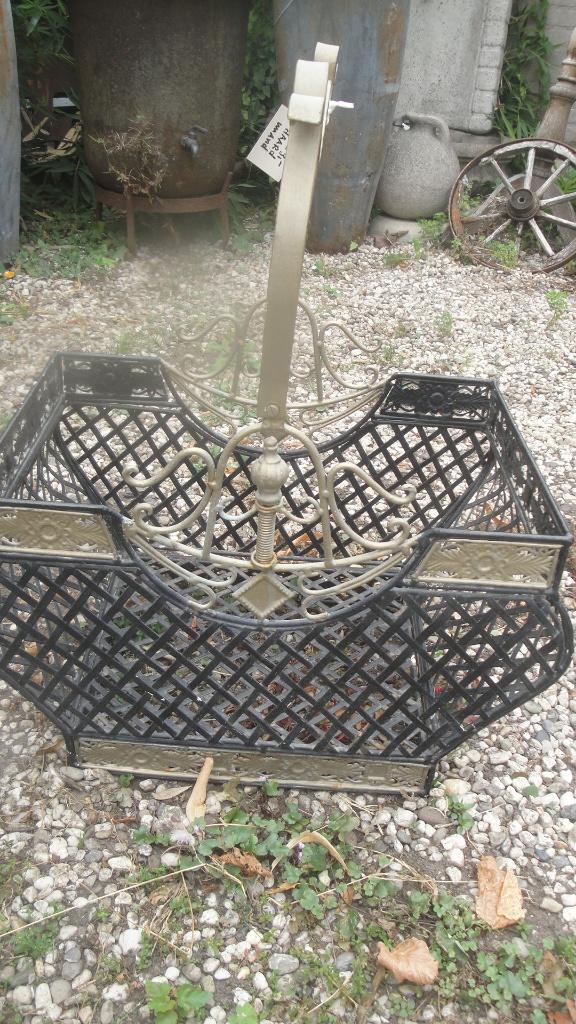 hele mooie metalen massieve haardmand, Ophalen of Verzenden