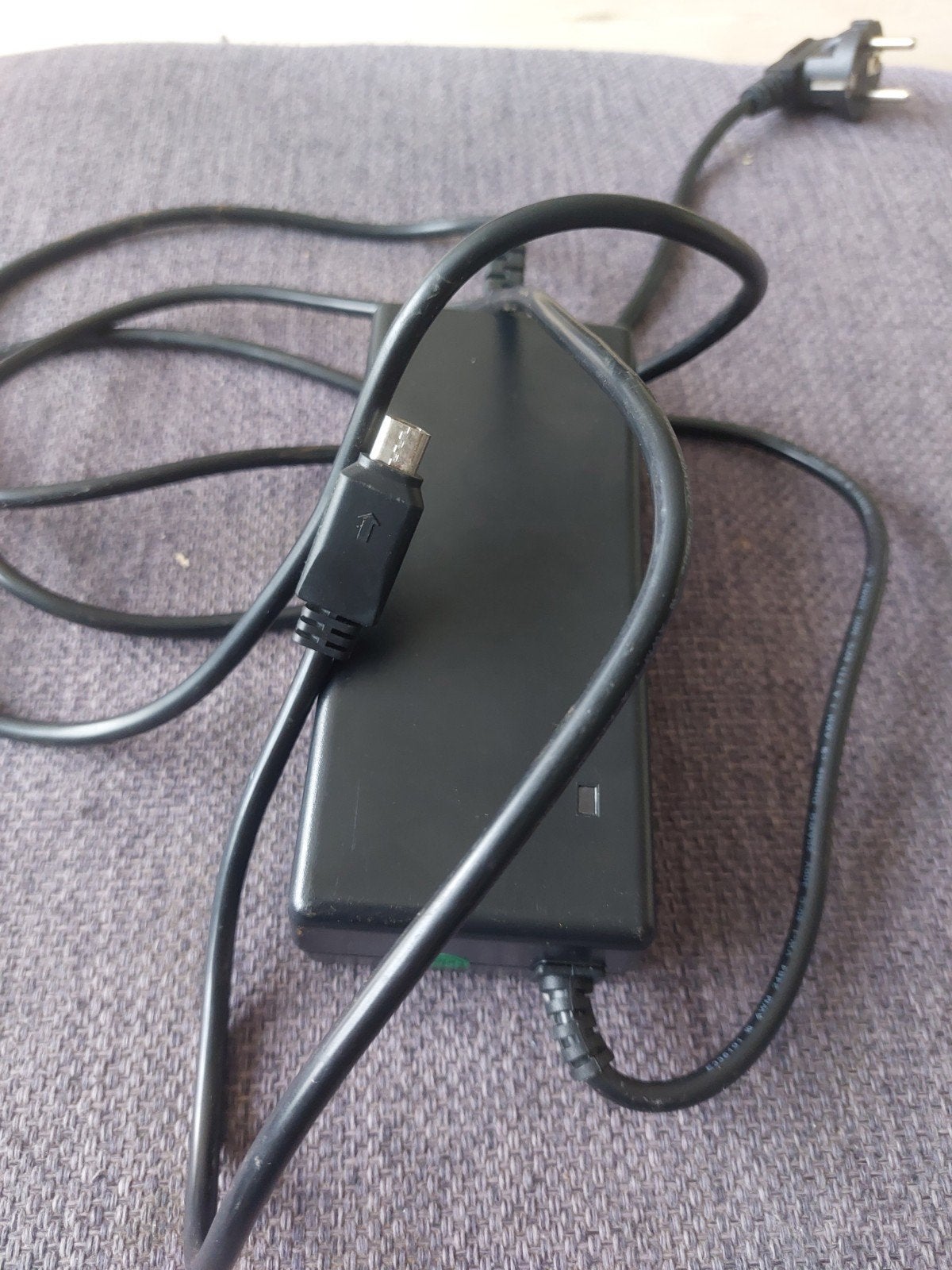 Phylion Li-ion Batterijlader voor Stella E-bike, Gebruikt
