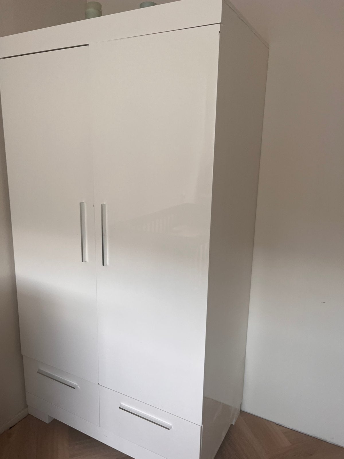 Hoogglans wit ( kinder ) kledingkast ZIE OMSCHRIJVING, Ophalen, Gebruikt, 50 tot 100 cm, 150 tot 200 cm
