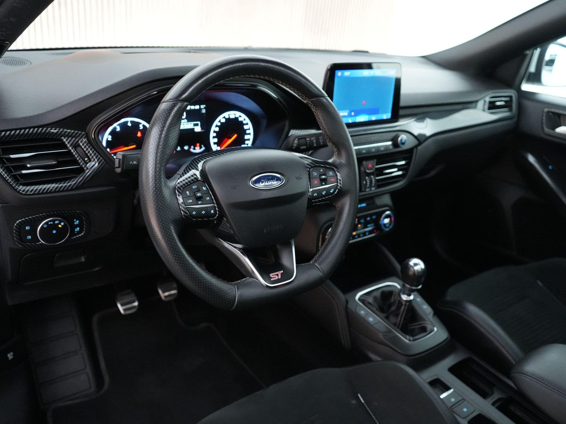 Ford Focus ST-3 2.3 280pk PERFORMANCE PACK |launch control|s, 1408 kg, Gebruikt, 4 cilinders, Leder en Stof