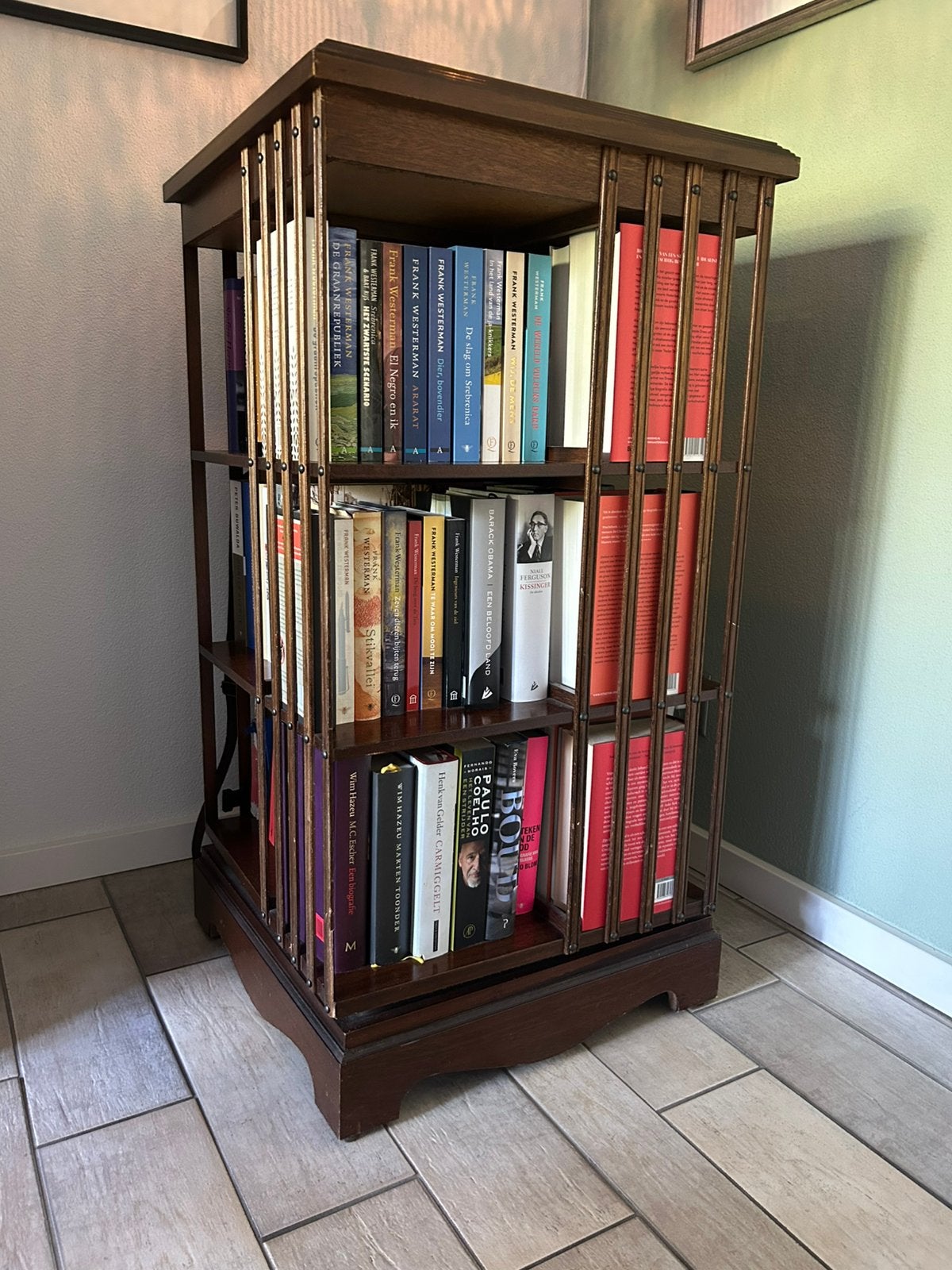 Boekenmolen met ingelegd bovenblad, Ophalen, 50 tot 100 cm, Zo goed als nieuw, Overige houtsoorten