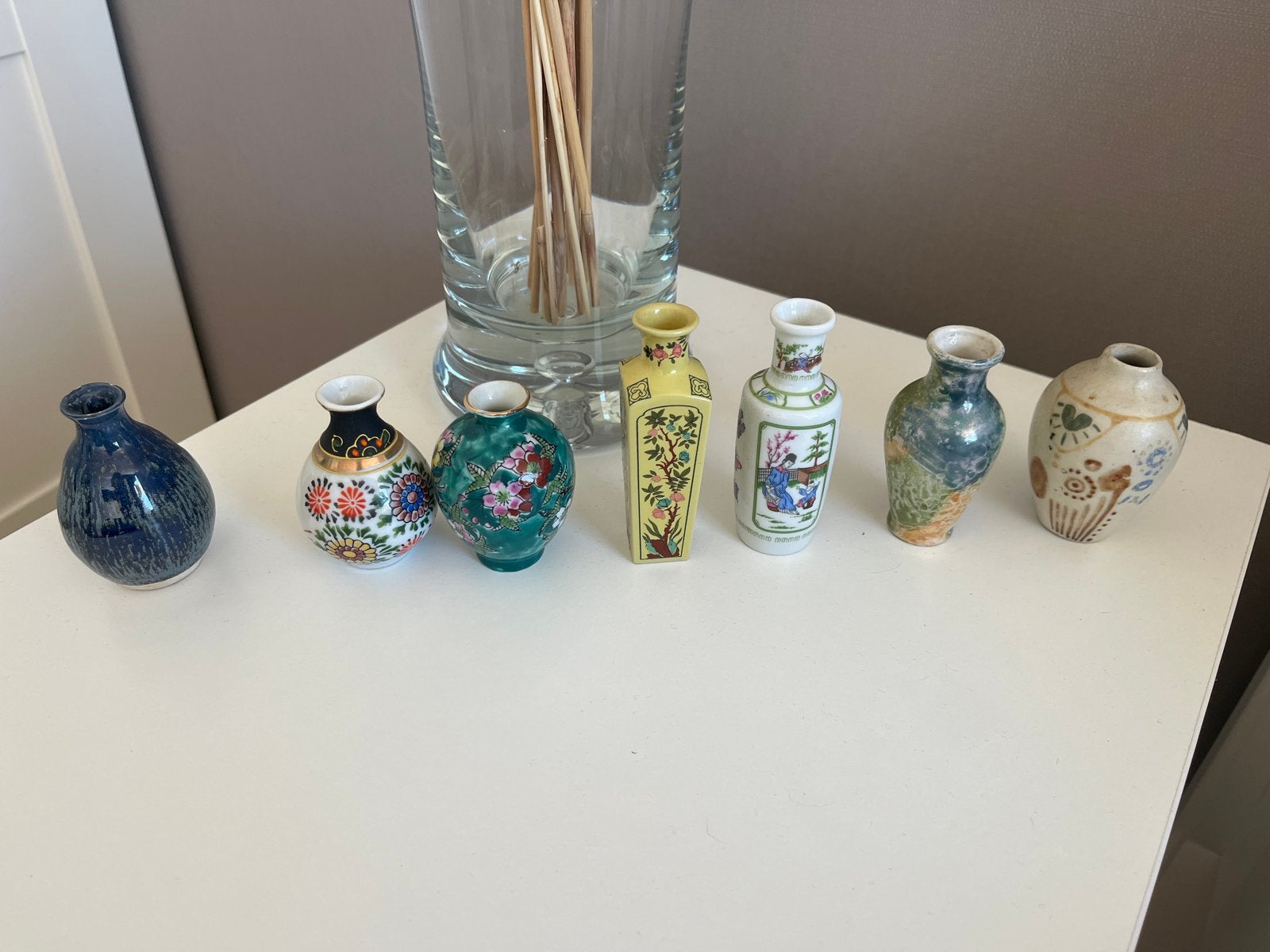 Verzameling van 7 kleine Chinese vaasjes, Ophalen of Verzenden