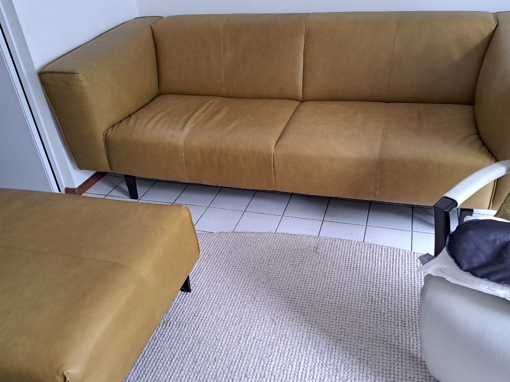 Foto 5 van bankstel en catch hocker (poef)  Kleur Kiwi