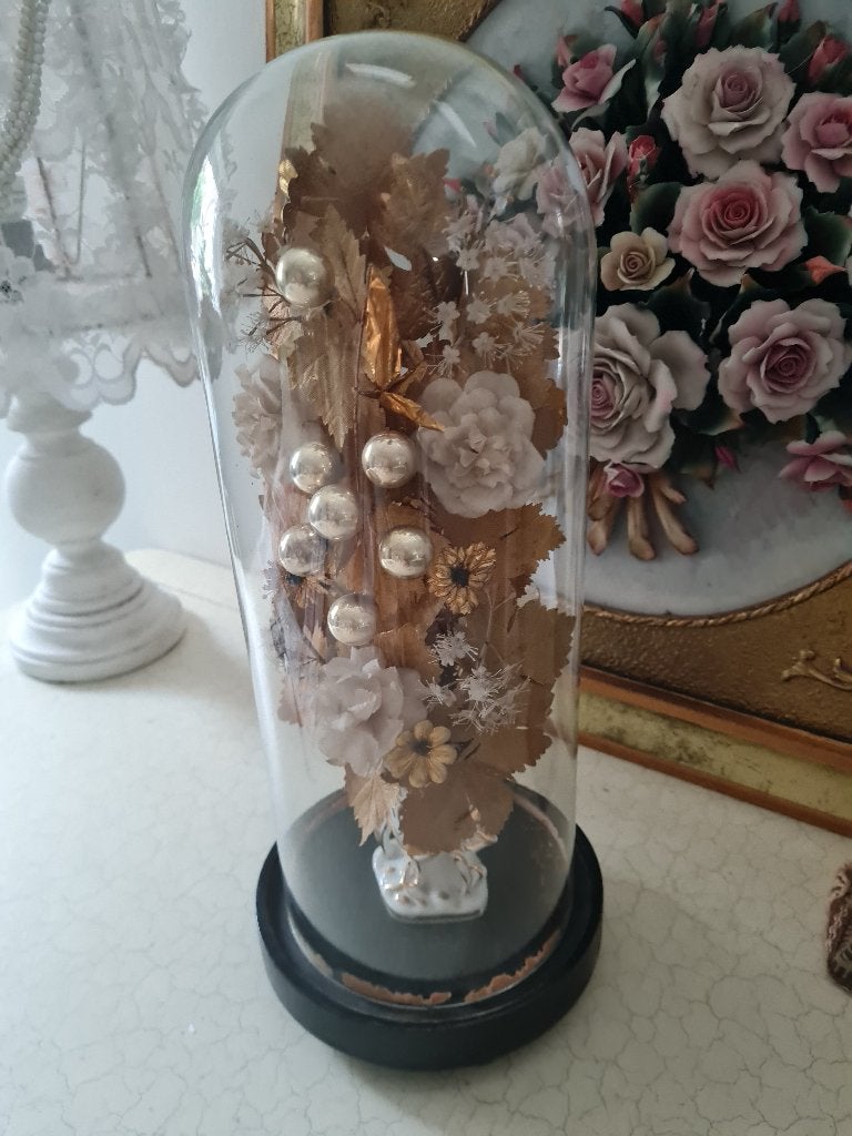 Antieke stolp met bloemen Vieille Bruxelles