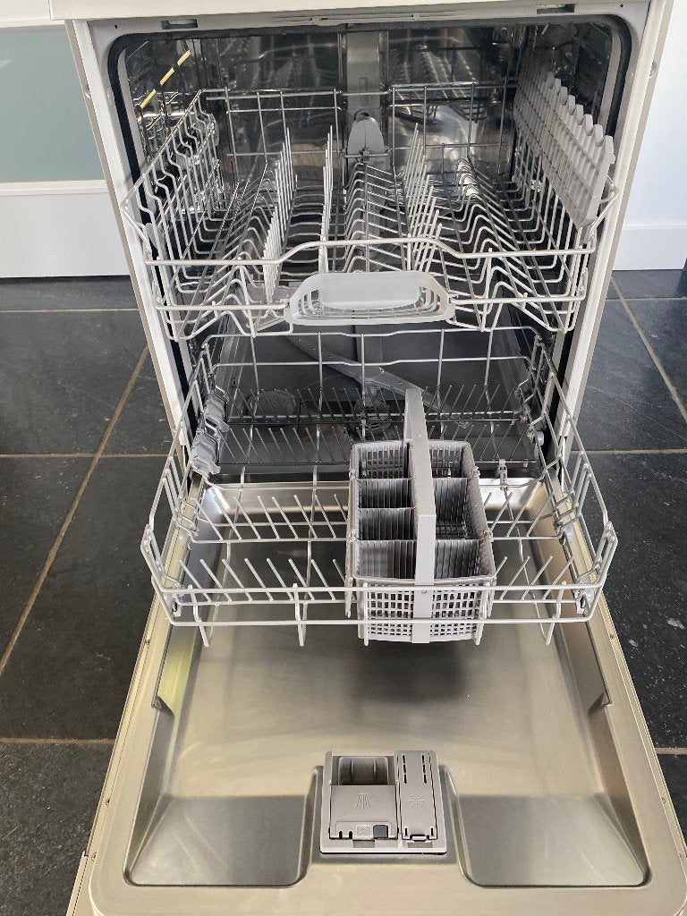 Foto 5 van BOSCH Silence RVS vrijstaande vaatwasser 60 cm