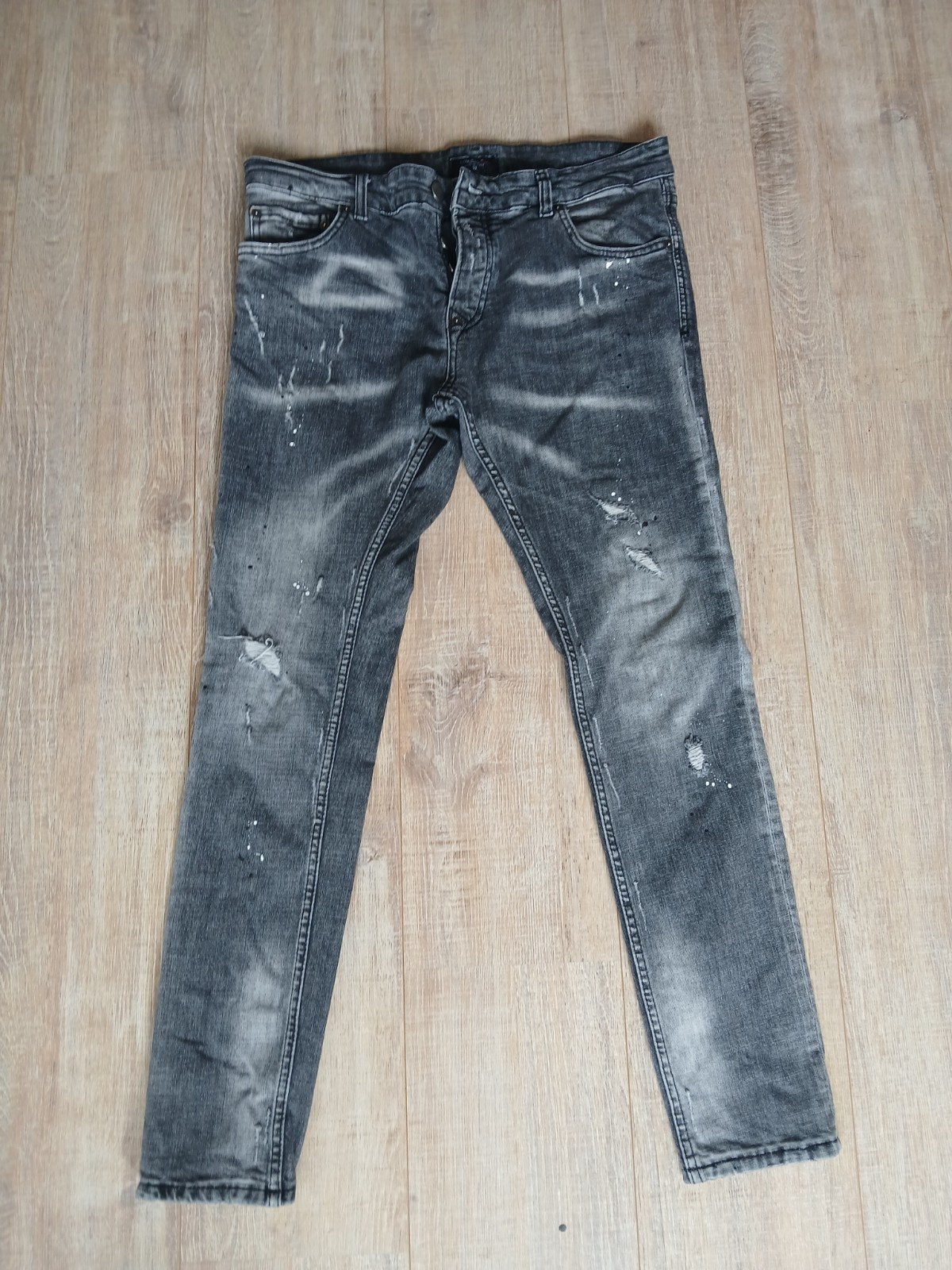 Uniqplay Heren Jeans Maat 32 - Grijs met verfspatten, Kleding | Heren, Spijkerbroeken en Jeans, W32 (confectie 46) of kleiner