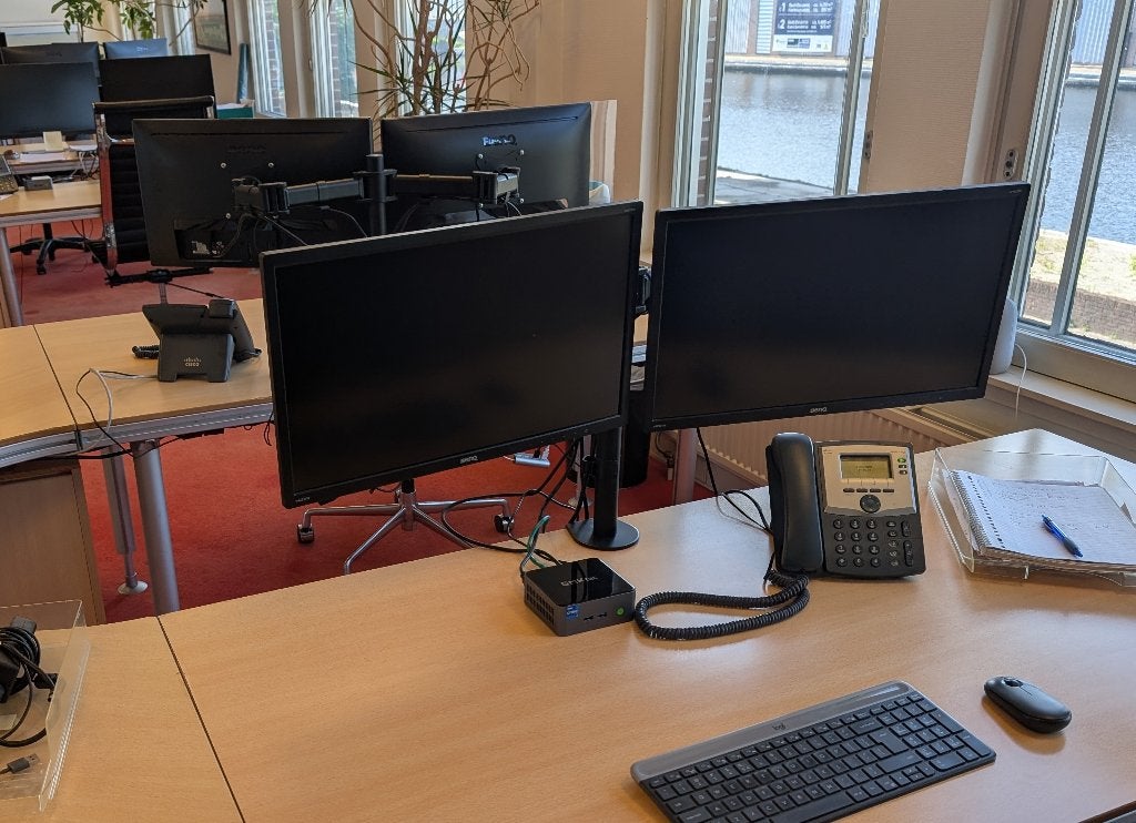 BenQ 24 inch LED monitor GL2450/BL-class - 50 stuks, Computers en Software, Monitoren, Ophalen, HDMI, Full HD, BenQ