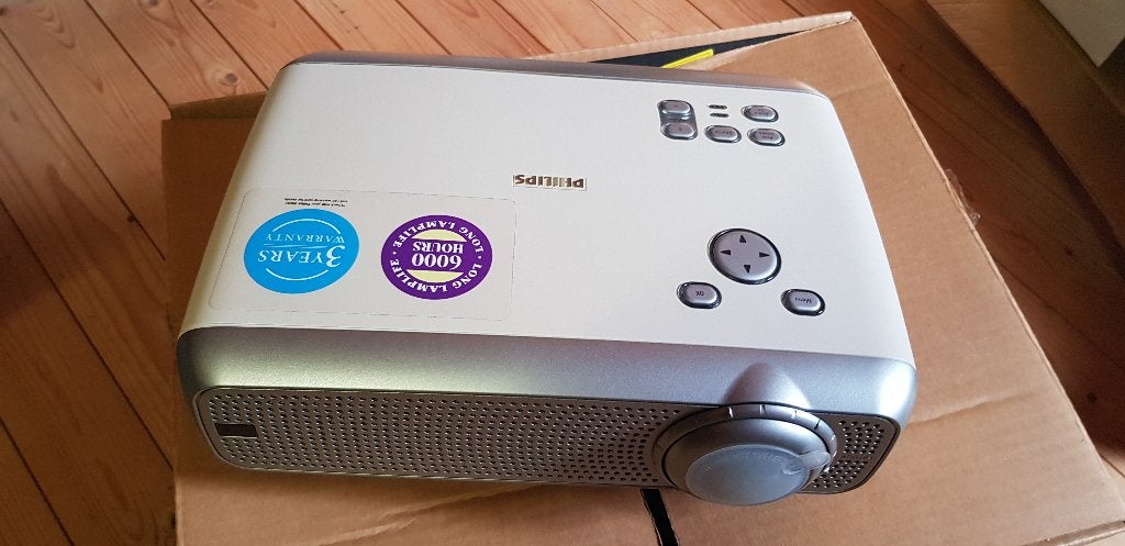 Philips Monroe LC 61131 beamer, Philips, Ophalen of Verzenden, Zo goed als nieuw, LCD