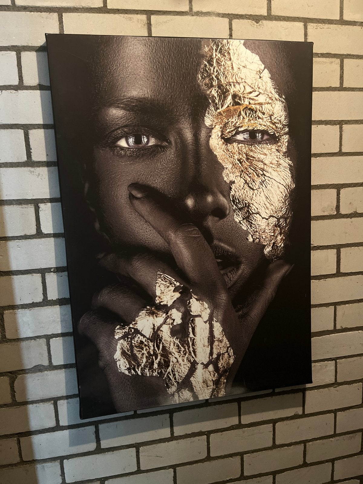 Canvas doek: Vrouw met goudfolie, 70x100 cm, Ophalen, Portret of Personen, Print, Abstract