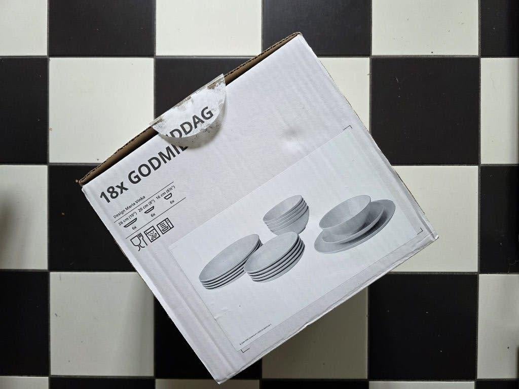 Ikea Godmiddag servies – 18-delig - 4 sets beschikbaar, Huis en Inrichting, Keuken | Servies, Ophalen, IKEA, Zo goed als nieuw