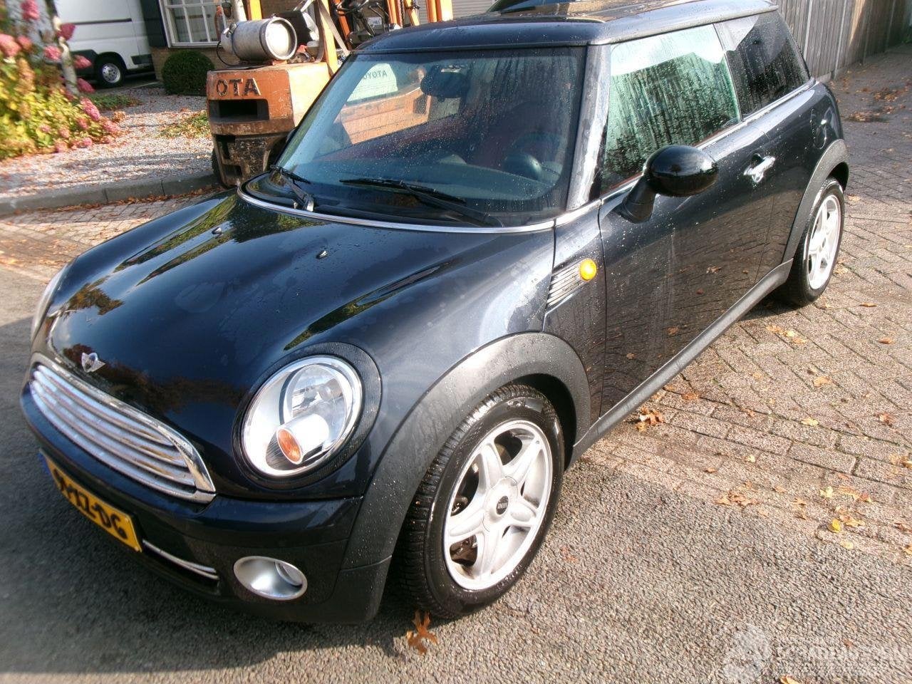 Mini 3-Deurs 1.6 Cooper Chili, Auto diversen, Zwart, Handgeschakeld, Mini, 1598 cc