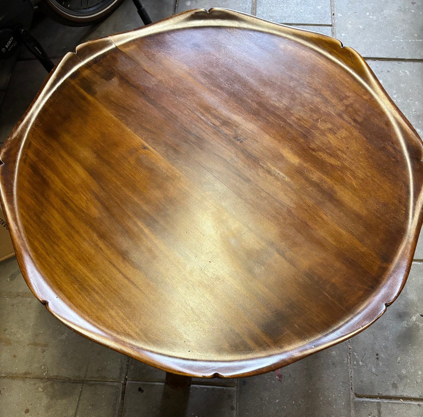Salontafel., Ophalen