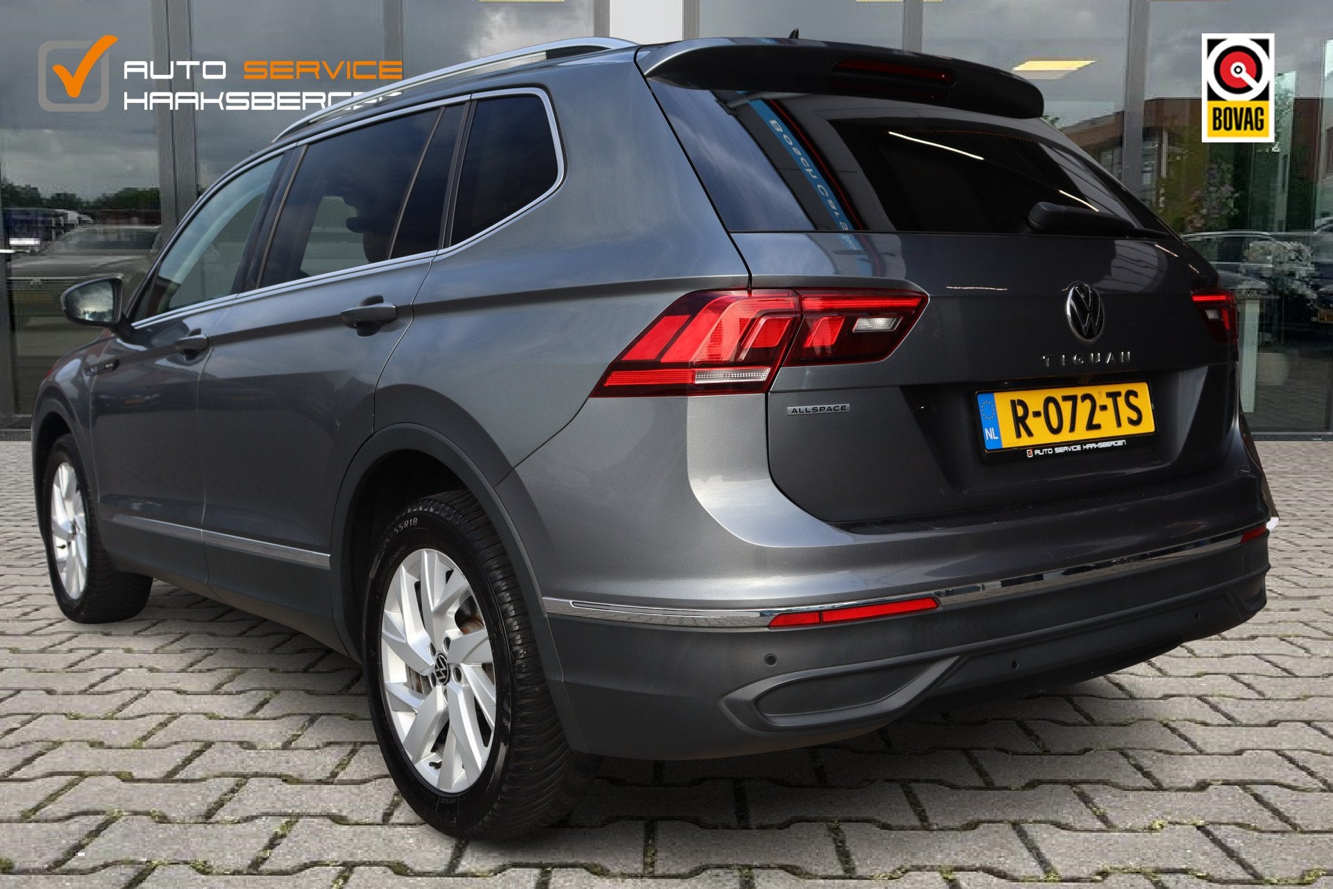 Volkswagen Tiguan Allspace 1.5 TSI Life 7p. | Trekhaak | Cam, Stof, 4 cilinders, 150 pk, 7 stoelen
