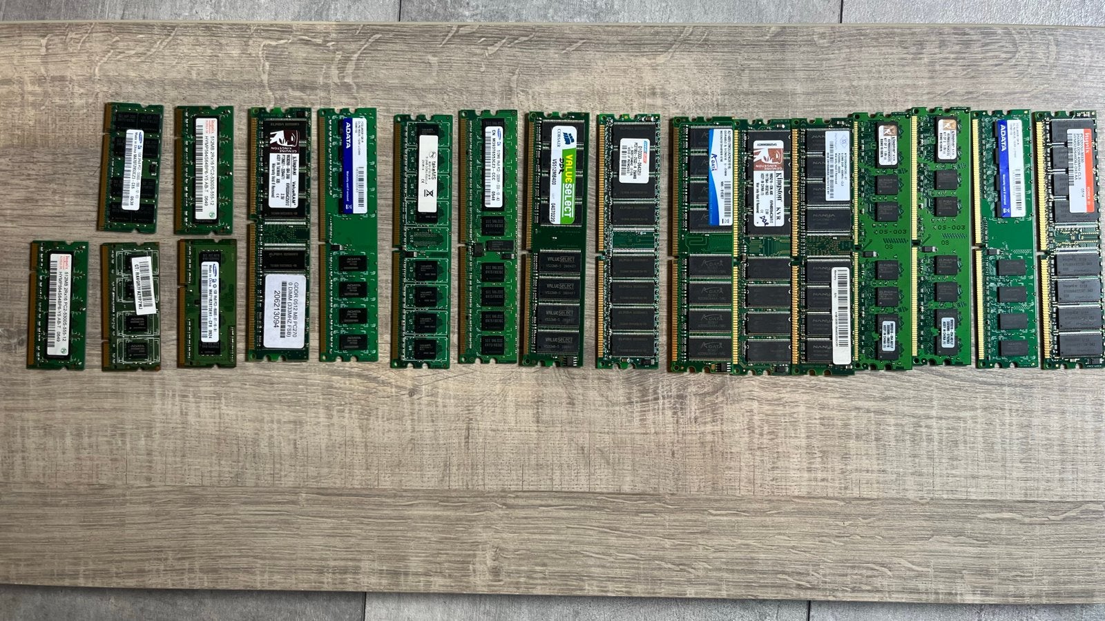 Diverse RAM-modules (DDR, DDR2, DDR3) voor desktop en laptop, Computers en Software, RAM geheugen, Ophalen of Verzenden, Gebruikt