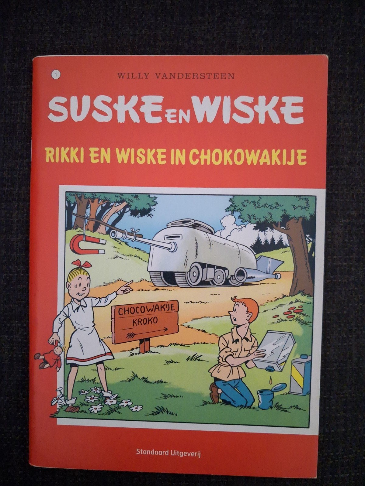 Suske en Wiske: Rikki en Wiske in Chokowakije, Eén stripboek, Ophalen of Verzenden, Zo goed als nieuw, Willy Vandersteen