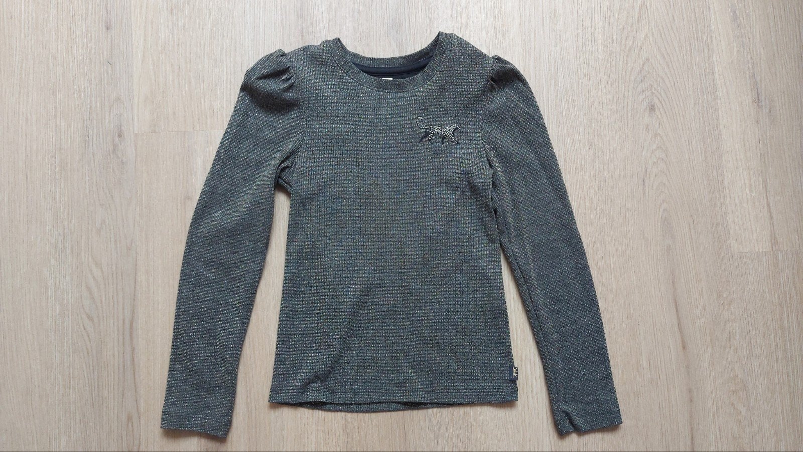 We fashion glitter shirt maat 122. 

Val, Meisje, Ophalen of Verzenden, Zo goed als nieuw, Shirt of Longsleeve