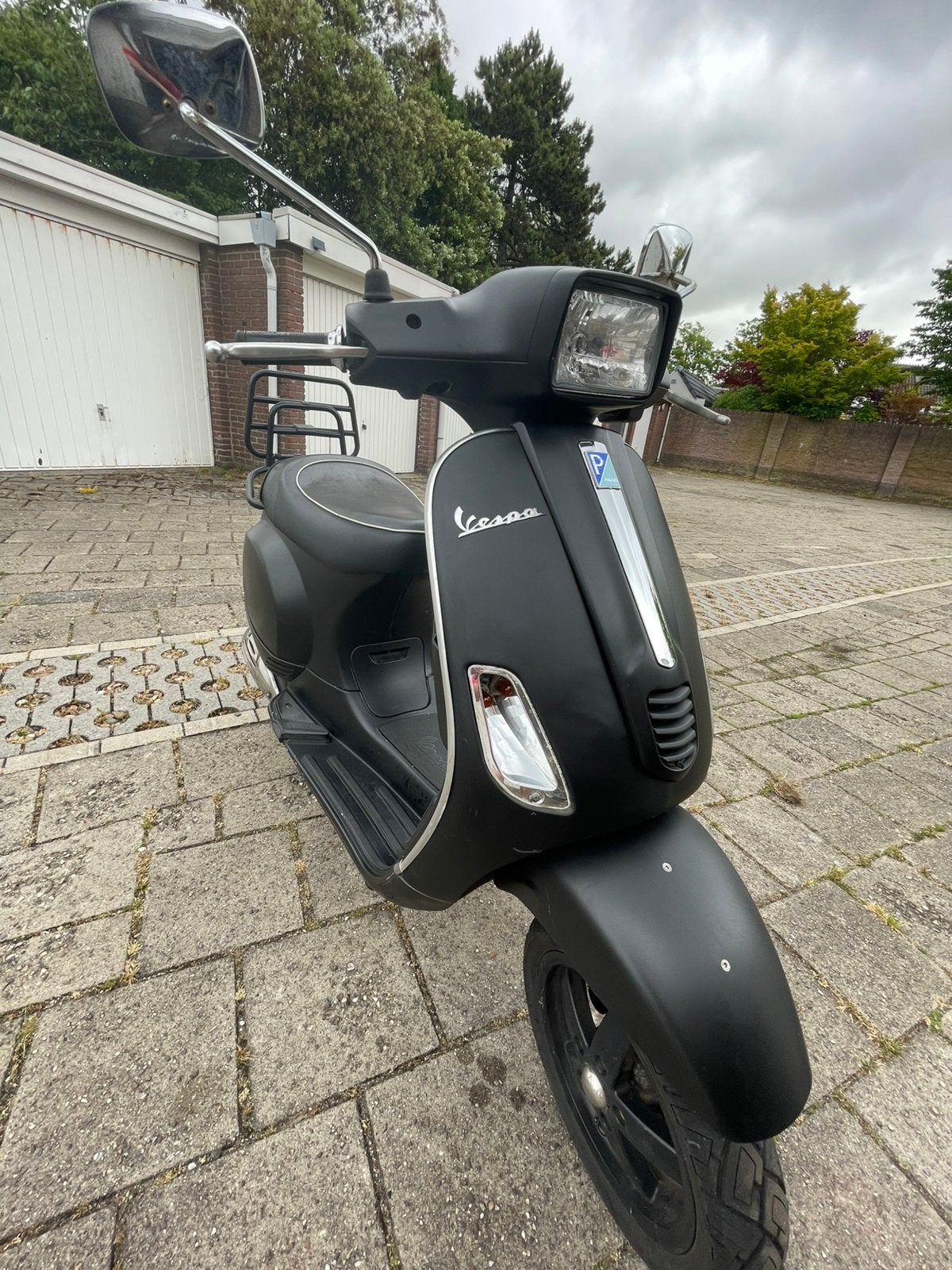 Vespa s 2012 scooter sprint matzwart, Ophalen, Gebruikt, Benzine
