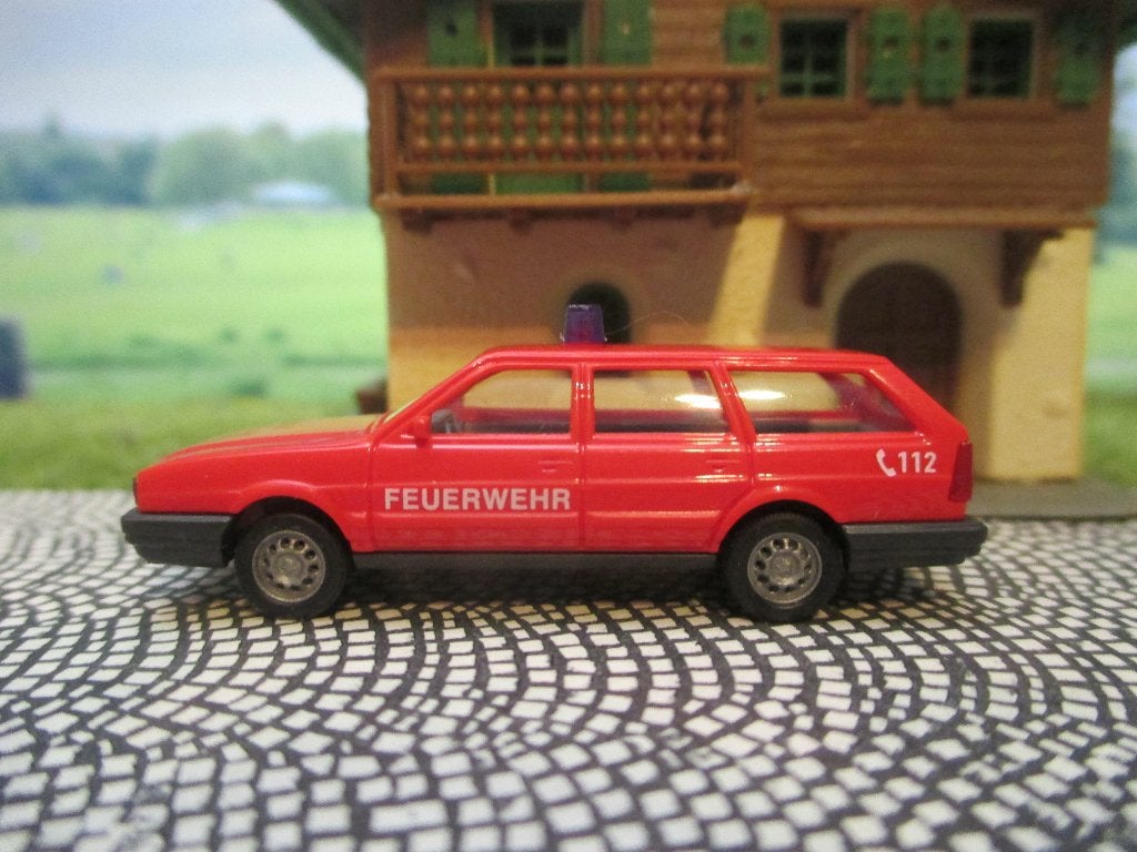 Volkswagen Passat B2 Variant - Busch brandweer, Ophalen of Verzenden, Zo goed als nieuw, Auto, Overige merken