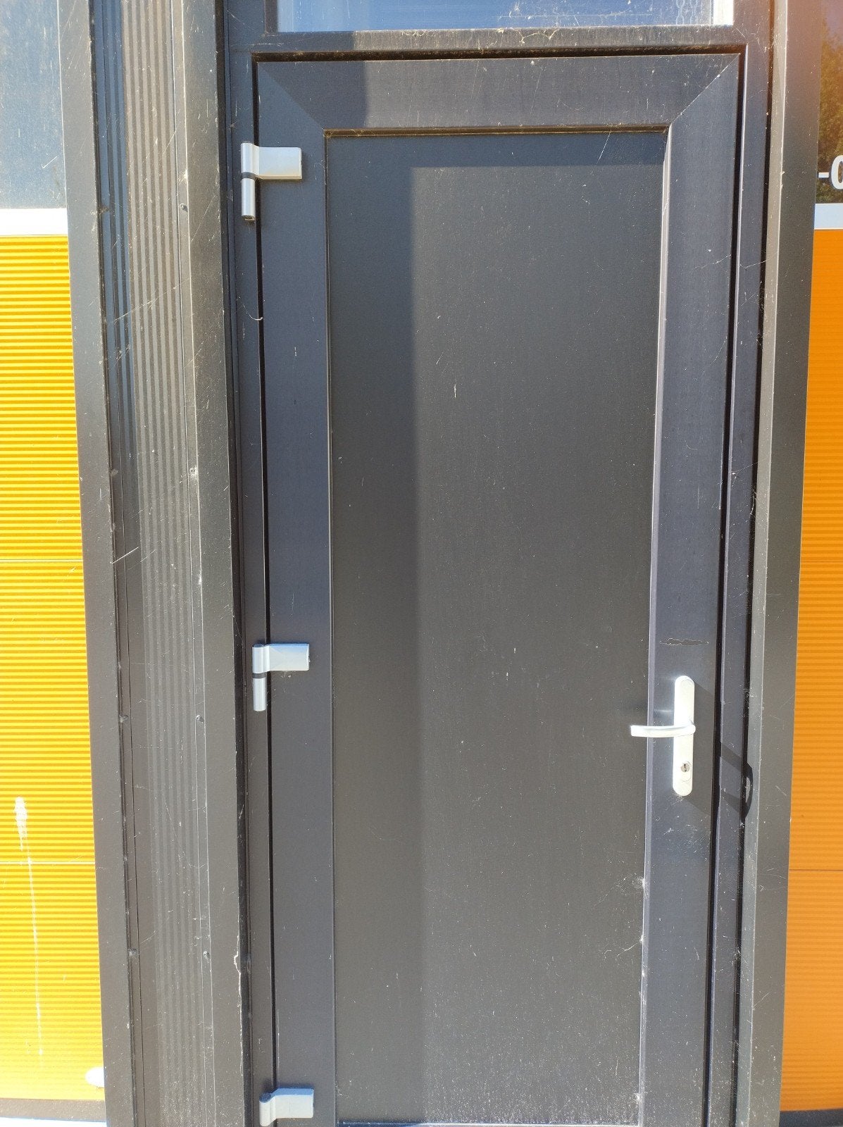 Te huur in Joure geïsoleerde opslag box 16m3, 16 m², Huur, Bedrijfsruimte