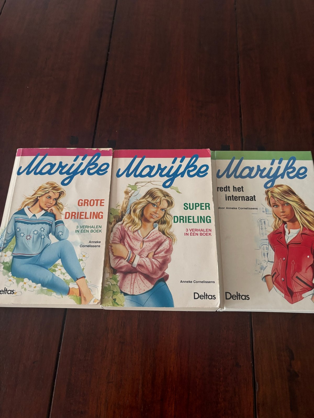 Marijke boeken: Grote Drieling, Super Drieling, Internaat, Ophalen of Verzenden, Gelezen, Fictie