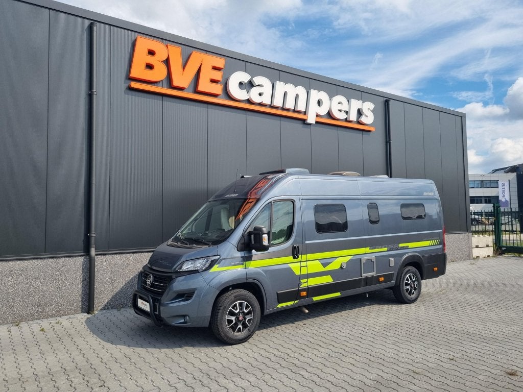 Hymer Yellowstone 640 Lengtebed Luchtvering, Caravans en Kamperen, Automaat, Chemisch toilet, Buscamper of Camperbus, Fiat