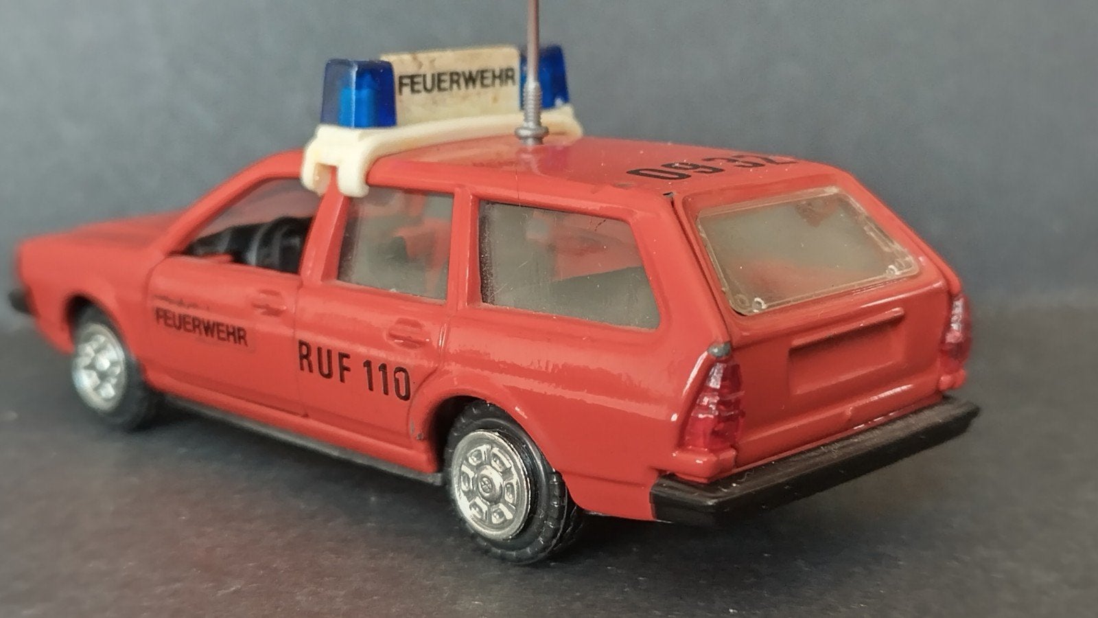 Volkswagen. VW Passat Variant 1:43 Conrad Pol, Hobby en Vrije tijd, Modelauto's | 1:43, Auto, Verzenden, ., Nieuw