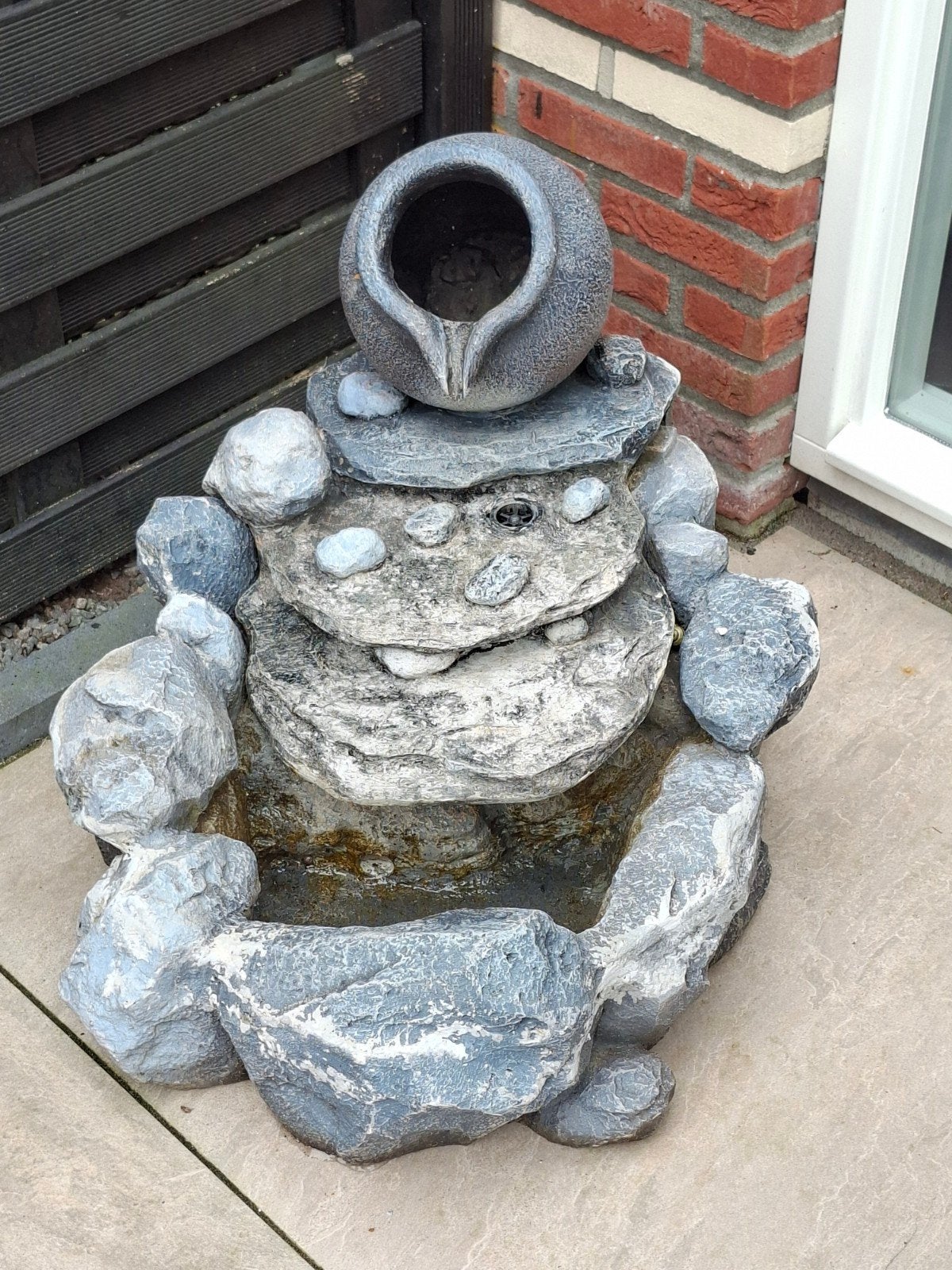 Waterornament met kruik, Ophalen, Zo goed als nieuw, Kunststof, Waterornament