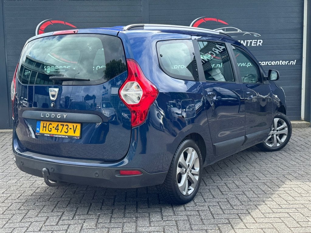 Dacia Lodgy 1.2 TCe 10th Anniversary 7p. AIRCO | CRUISE | CA, Voorwielaandrijving, Gebruikt, Euro 6, 4 cilinders