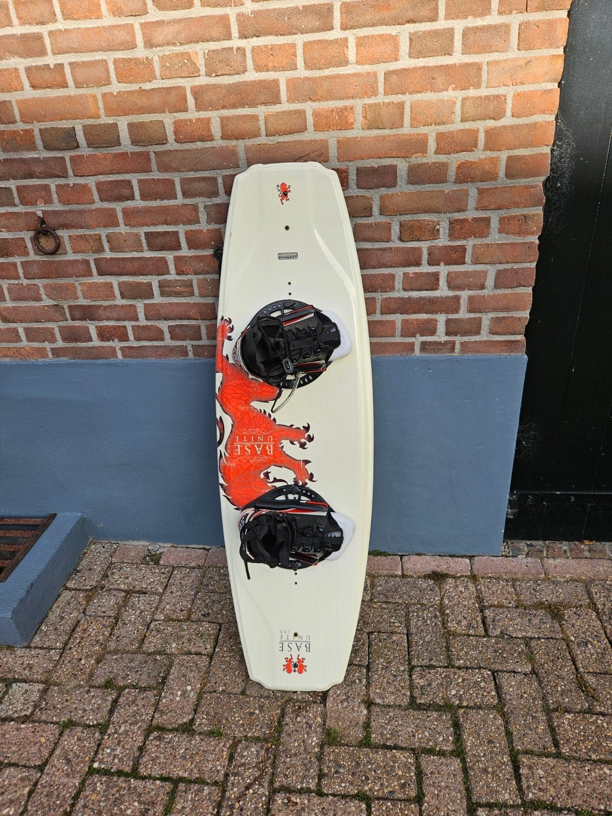 Wakeboard met bindingen - Base Unite, Ophalen of Verzenden