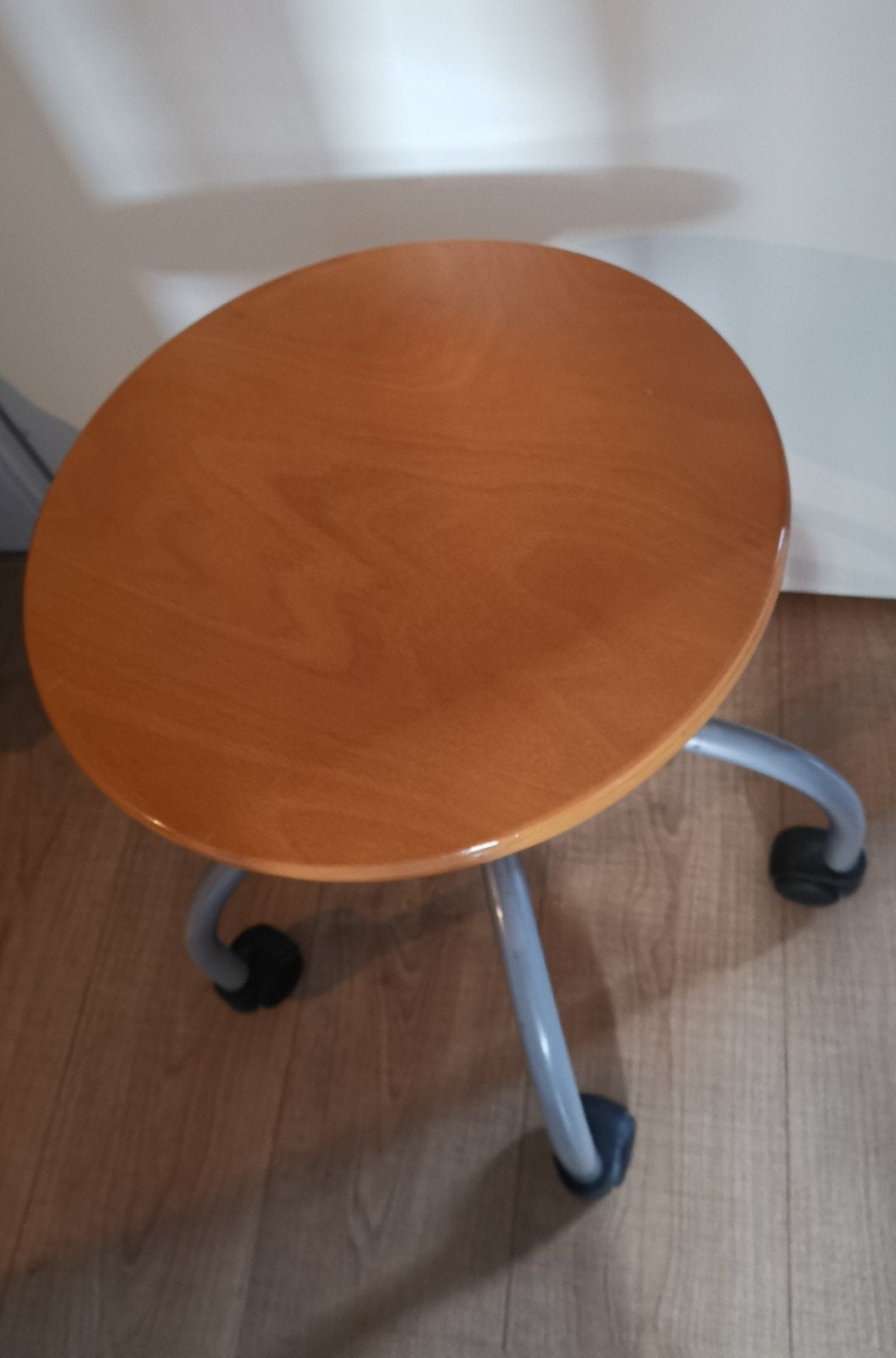 Verrijdbare bureau/werkkruk, Ophalen, Zo goed als nieuw, Overige kleuren, Bureaukruk