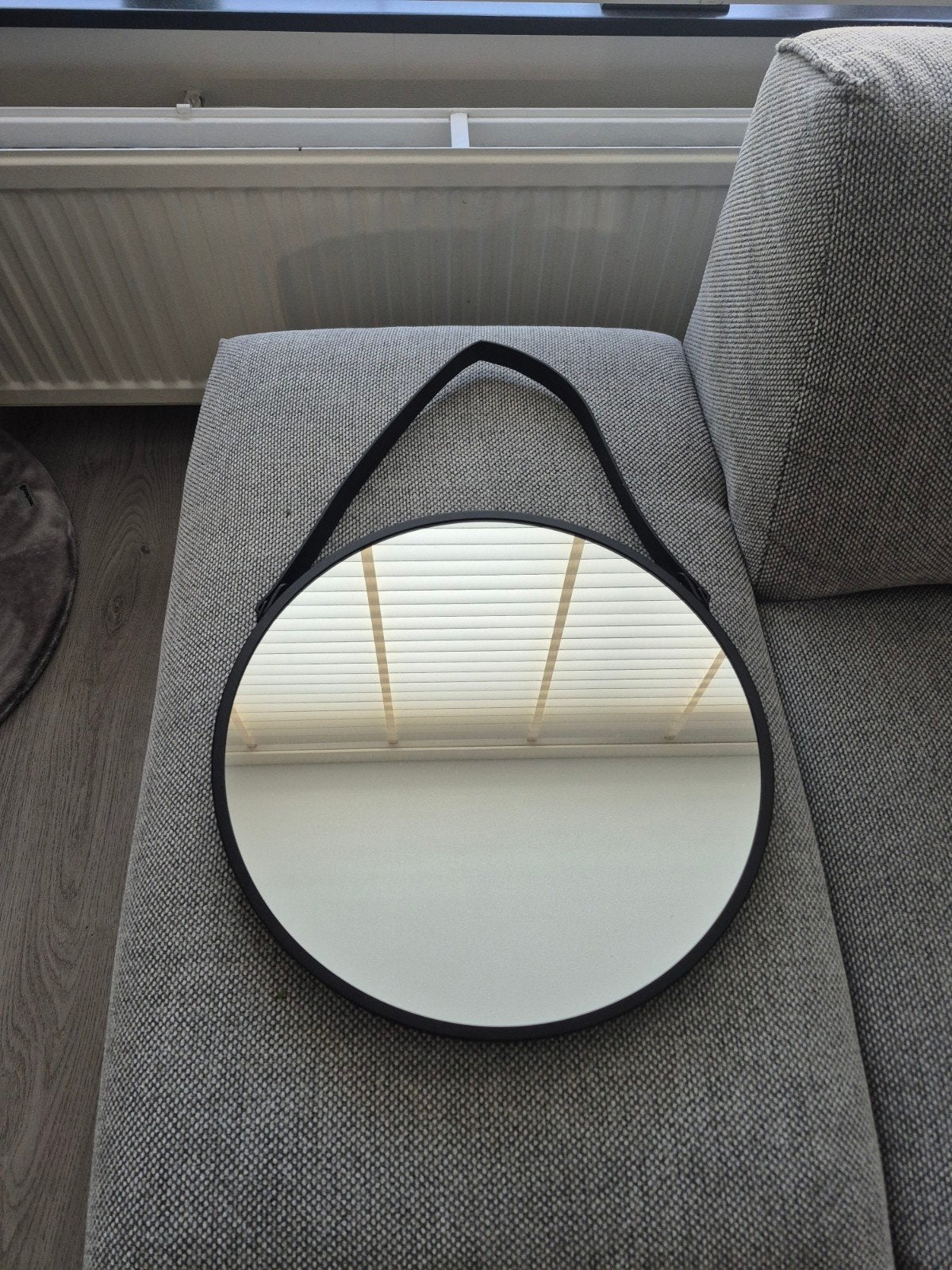 Wand spiegel 45 cm rond, Huis en Inrichting, Woonaccessoires | Spiegels, Minder dan 50 cm, Rond, Ophalen of Verzenden, Zo goed als nieuw