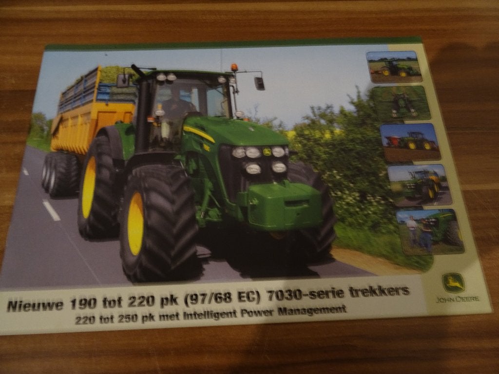 John deere 7030 Serie trekkers folder, Boeken, Catalogussen en Folders, Ophalen of Verzenden, Nieuw, Folder