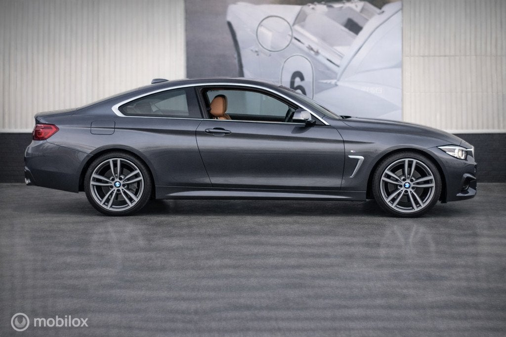 BMW 4-serie Coupé 418i M-Sport|Uniek lage kmstand NAP|, Auto's, BMW, Gebruikt, Euro 6, 4-Serie, 4 stoelen