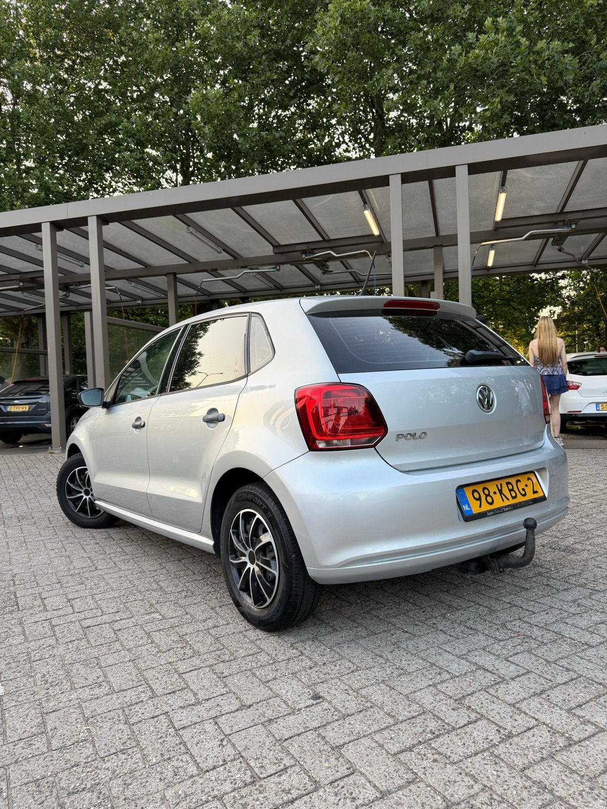 Volkswagen Polo 1.2 51KW 2009 Grijs, Auto's, Volkswagen, Voorwielaandrijving, 967 kg, 40 €/maand, 1198 cc