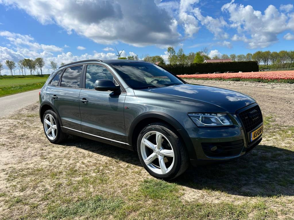 Audi Q5 2.0 Tfsi Quattro S-tronic 2010 Grijs - APPLE CARPLAY, Automaat, 1730 kg, Zwart, 4 cilinders