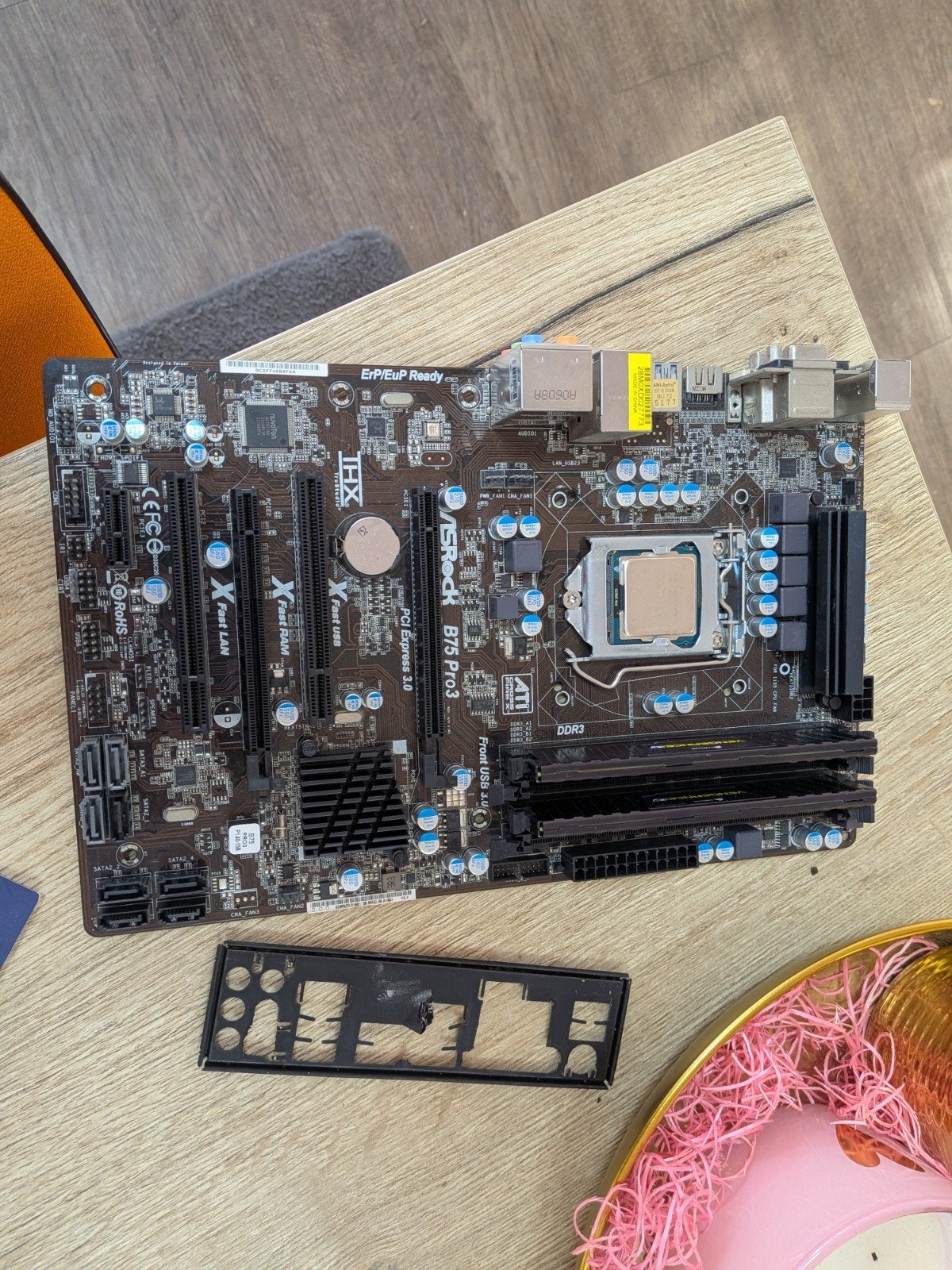 ASRock B75 Pro3 Moederbord met Intel i7-3770 & 16GB DDR3 RAM, Ophalen, Gebruikt, DDR3, Intel