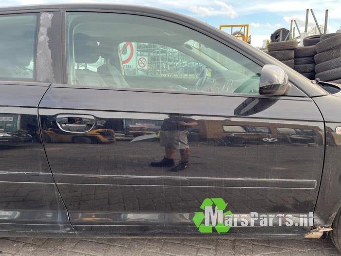 Portier 2Deurs rechts van een Audi A3 (LY9B), Gebruikt, -, Deur, -
