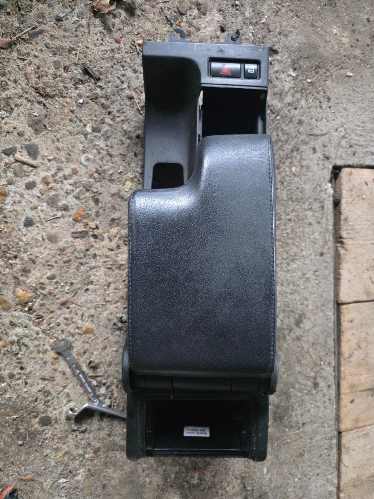 Middenconsole BMW E46 met armsteun (asbakje mist), Auto-onderdelen, Ophalen of Verzenden, Gebruikt, BMW