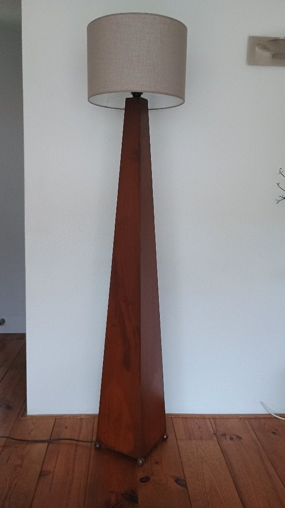 Mooie 1.72 meter hoge roodbruine metalen vloerlamp pyramide, Ophalen, Zo goed als nieuw, 150 tot 200 cm