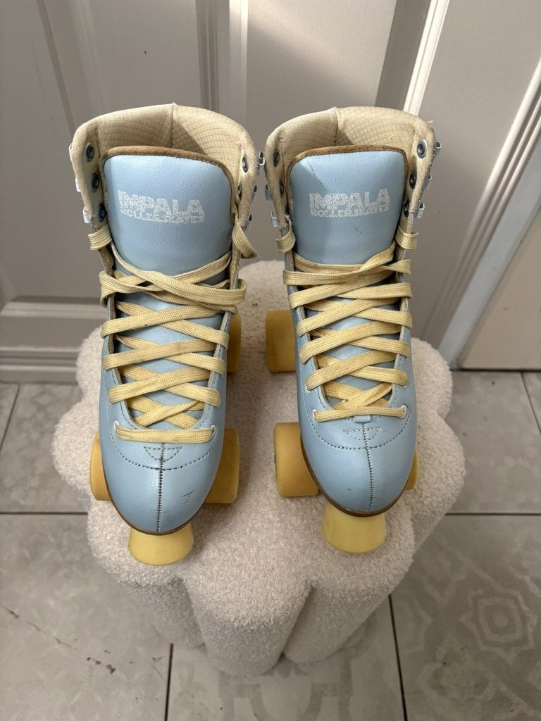 Impala rolschaatsen blauw/geel maat 35 – zo goed als nieuw, Ophalen of Verzenden, Zo goed als nieuw, Dames
