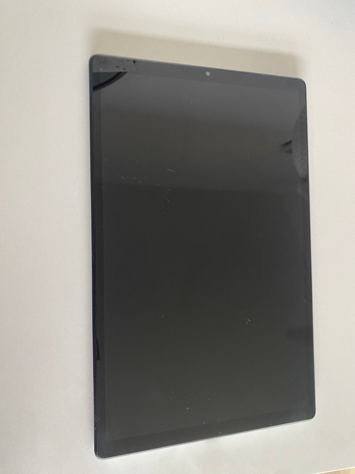 Foto 2 van Tablet lenovo tab m10 plus