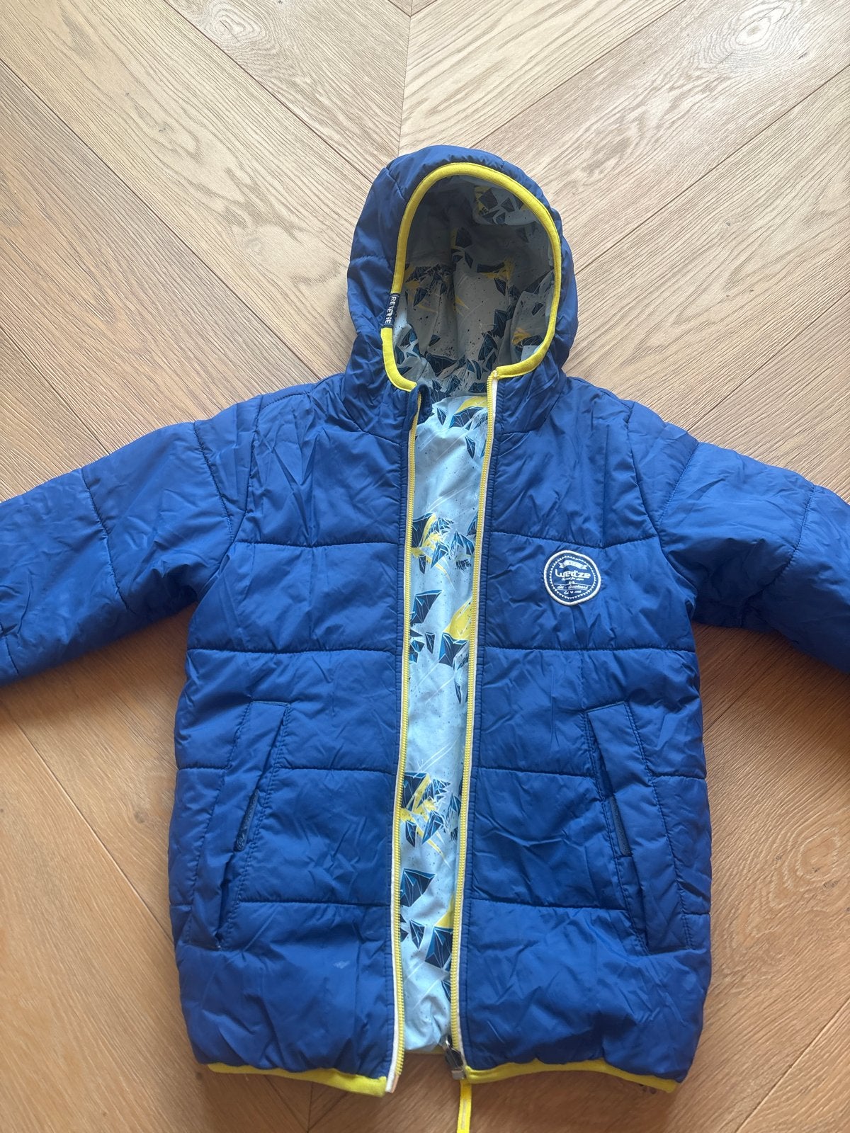 Decathlon winterjas of ski jas kinderjas maat 110, Ophalen of Verzenden, Gebruikt, Jongen, Jas