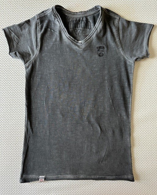 T shirt van Vingino style Hylke , maat 116 nog NIEUW (N779), Nieuw, Ophalen of Verzenden, Vingino, Shirt of Longsleeve