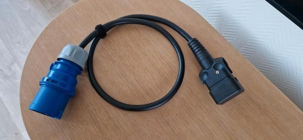 Originele Porsche/Audi Adapter CEE 32A Blauw, Ophalen of Verzenden, Nieuw, Audi