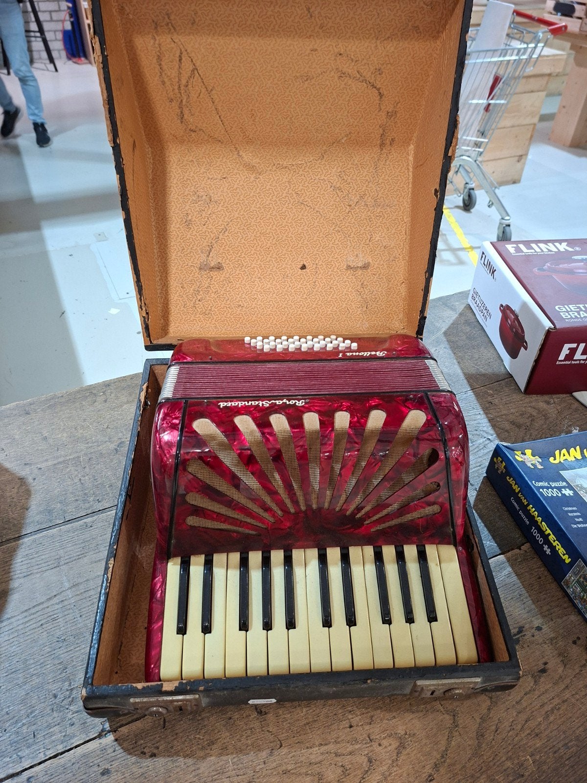 Bellona I Roza Standard Accordeon met koffer, Muziek en Instrumenten, Accordeons, Gebruikt, Bellona I Roza Standard, Overige formaten