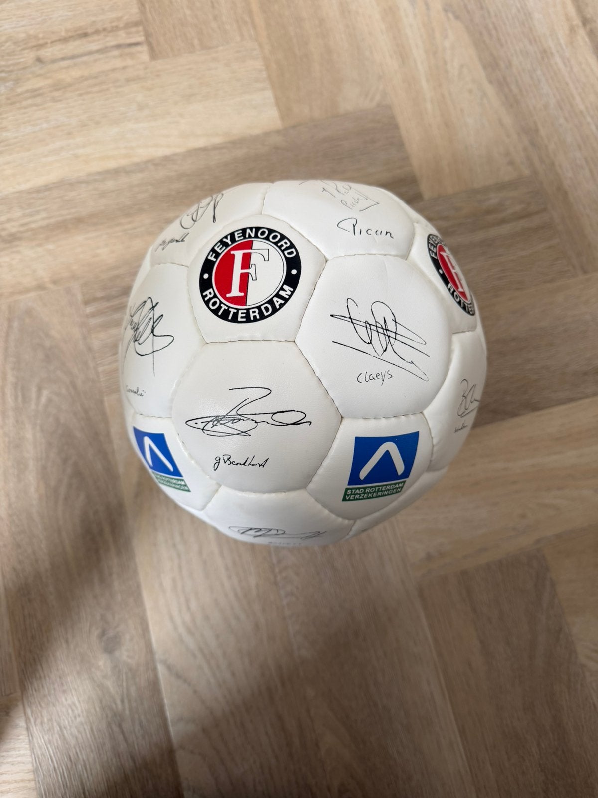 Gesigneerde bal feyenoord 1997/1998, Ophalen of Verzenden, Zo goed als nieuw, Feyenoord, Overige typen